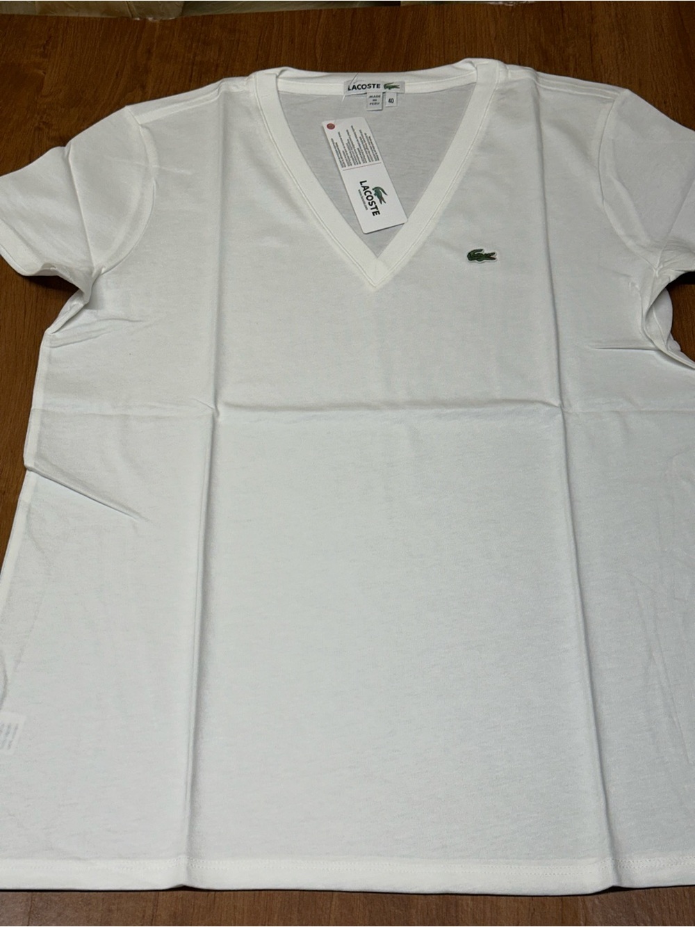 Lacoste White V-Neck Tee with Green Crocodile Logo size 8/40 - Picture 4 of 8